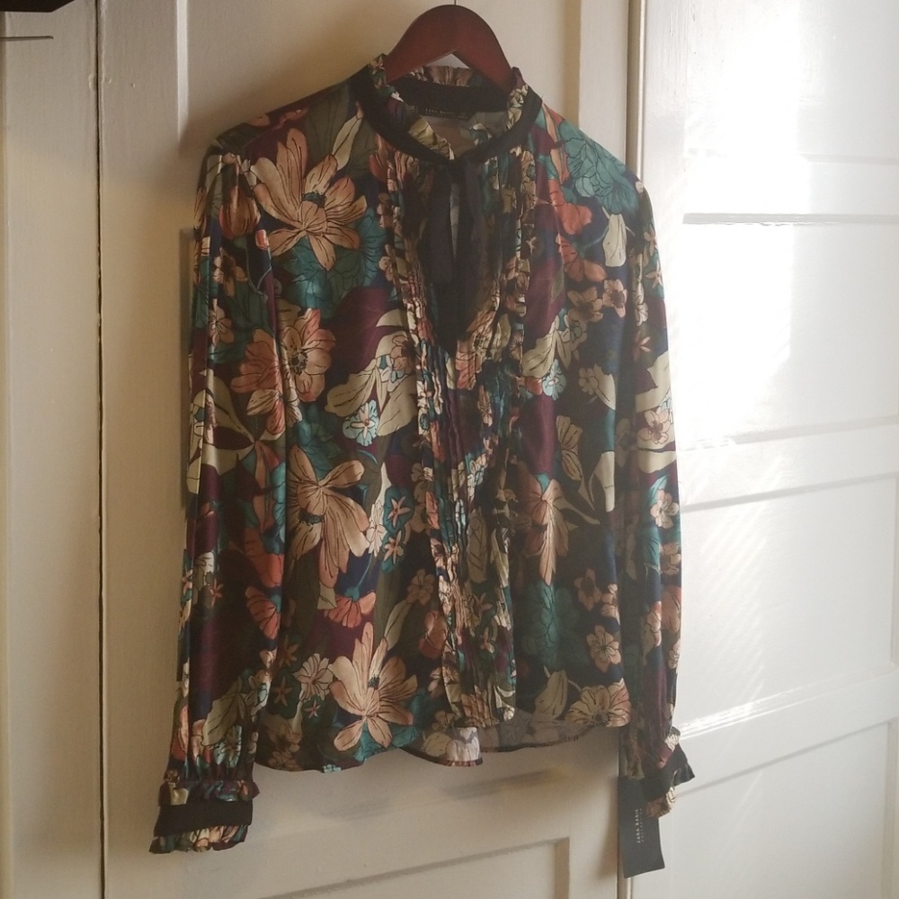 Zara viscose Summer Blouse NWT L
